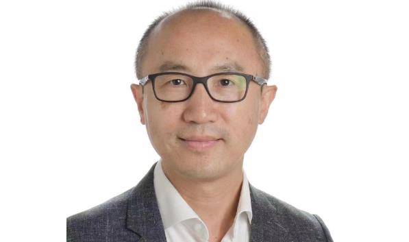 何东